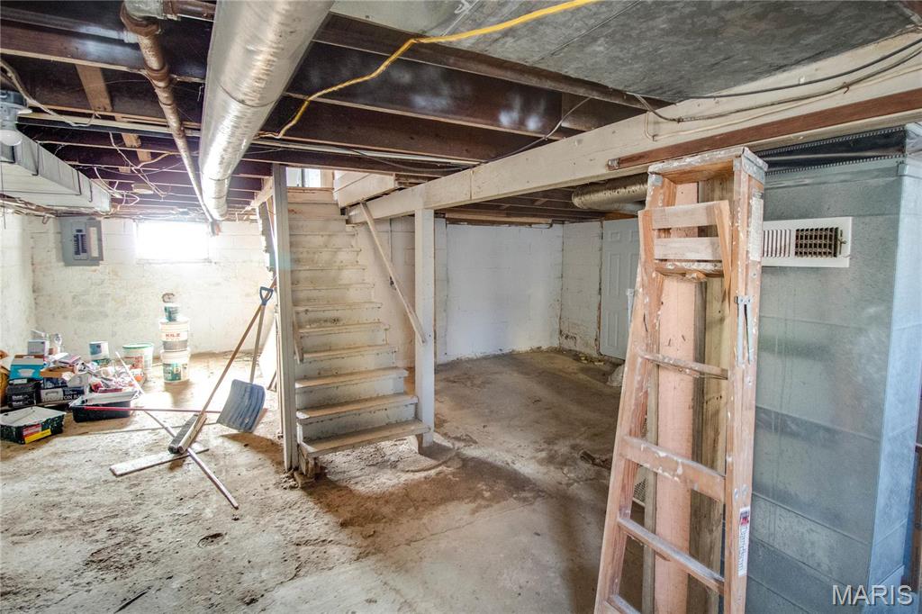 330 Grant Street Bethalto, IL 62010 - Photo 21 of 25