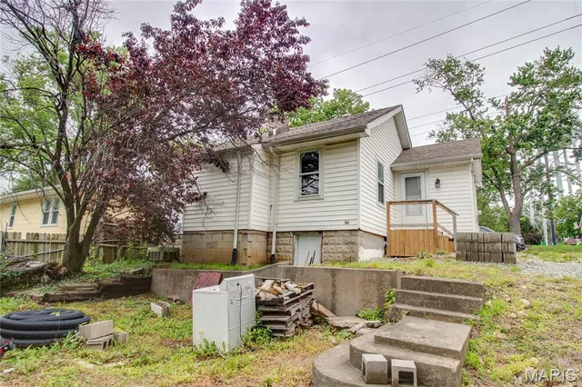 $76,000 | 330 Grant Street, Bethalto, IL 62010