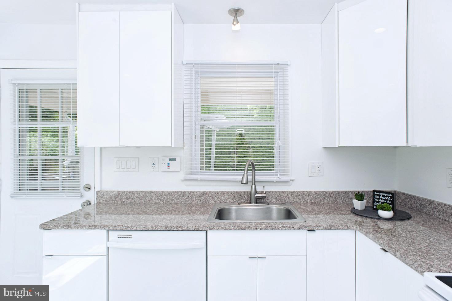 11601 Johns Hopkins Road Fulton, MD 20759 - Photo 11 of 30 Kitchen