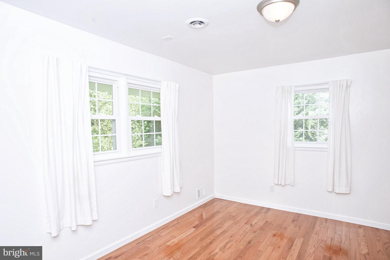 11601 Johns Hopkins Road Fulton, MD 20759 - Photo 18 of 30 3rd Bedroom