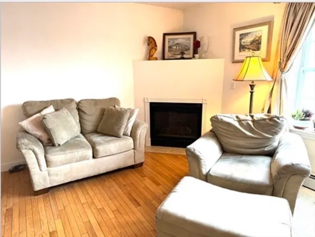 $439,000 | 6 Jen Paul Way, Unit B, Milford, MA 01757