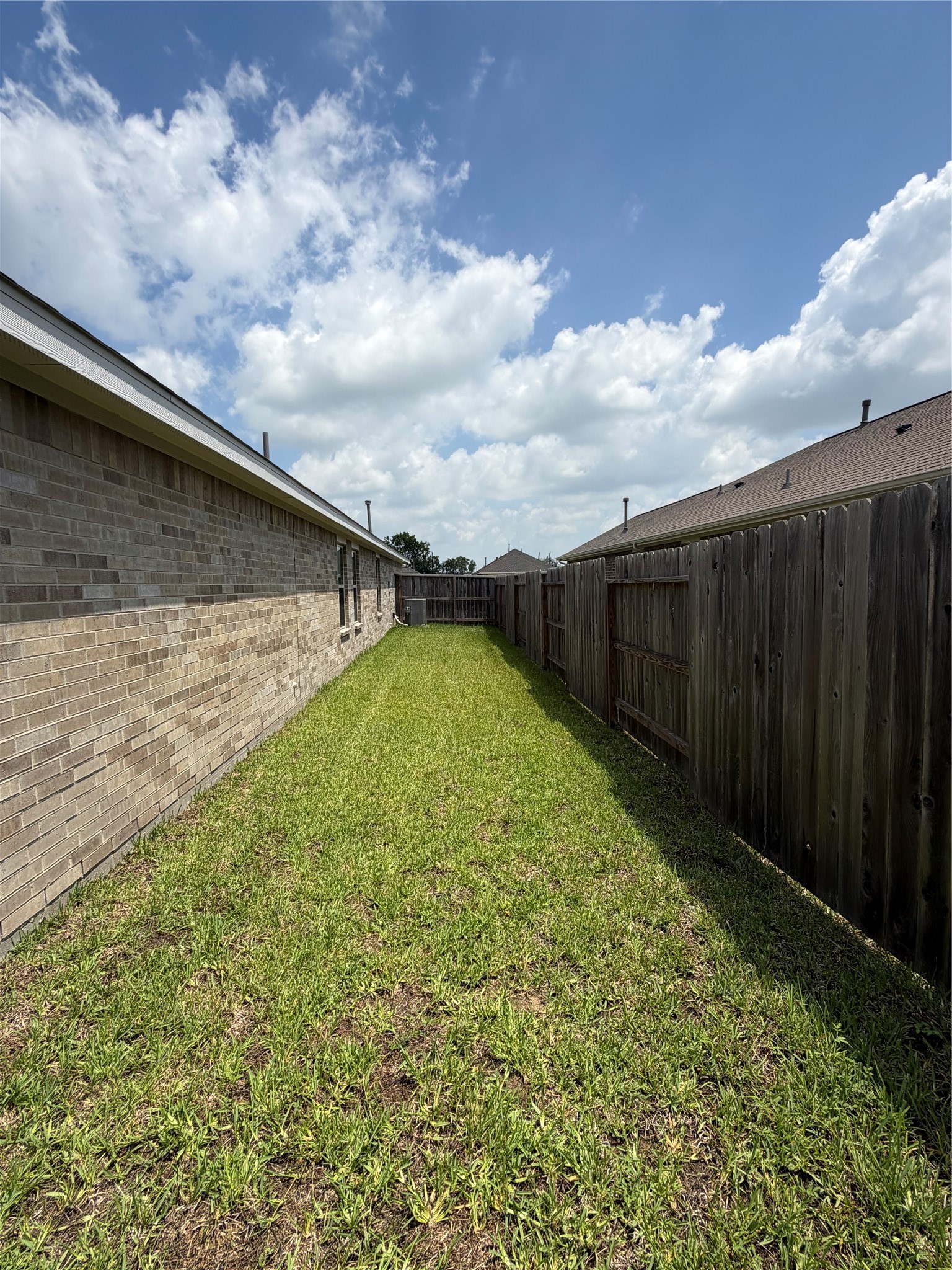 14514 Woodcott Warren Way Rosharon, TX 77583 - Photo 26 of 30