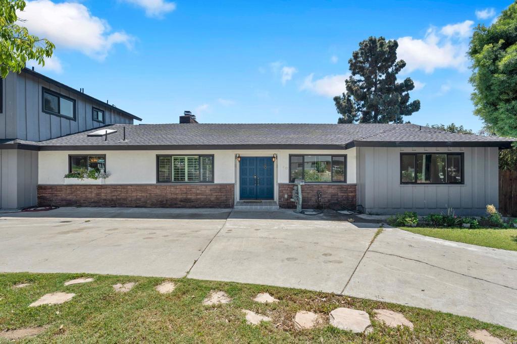 80 El Rancho Vista Chula Vista, CA 91910 - Photo 3 of 54