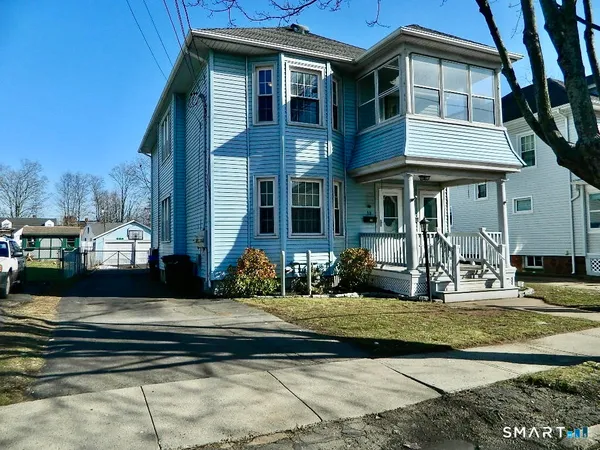 $1,950 | 37 Elm Street, East Haven, CT 06512
