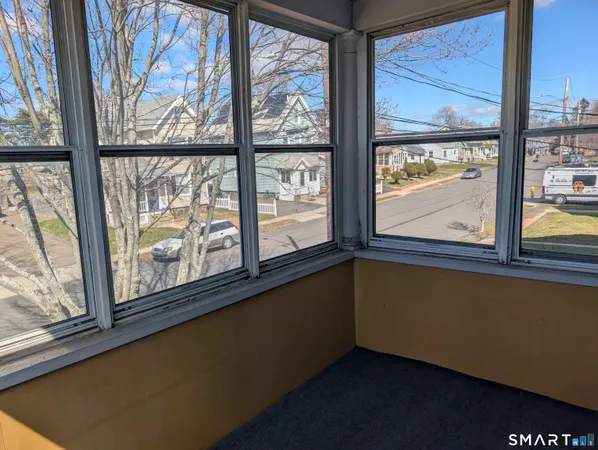 $1,950 | 37 Elm Street, East Haven, CT 06512