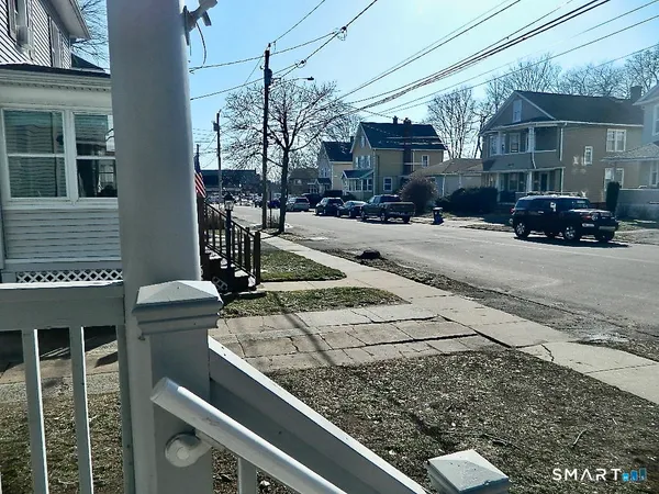 $1,950 | 37 Elm Street, East Haven, CT 06512