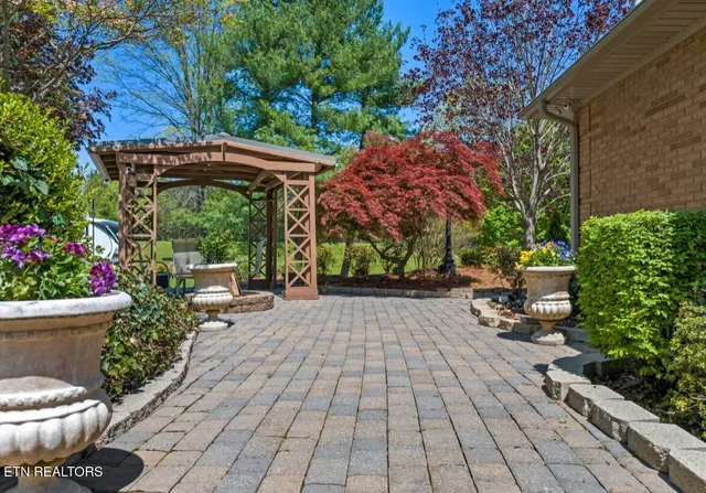 $1,300,000 | 2041 Witt Road, White Pine, TN 37890