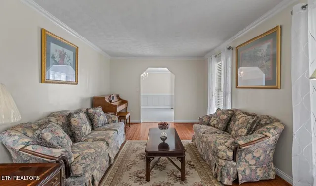 $1,300,000 | 2041 Witt Road, White Pine, TN 37890