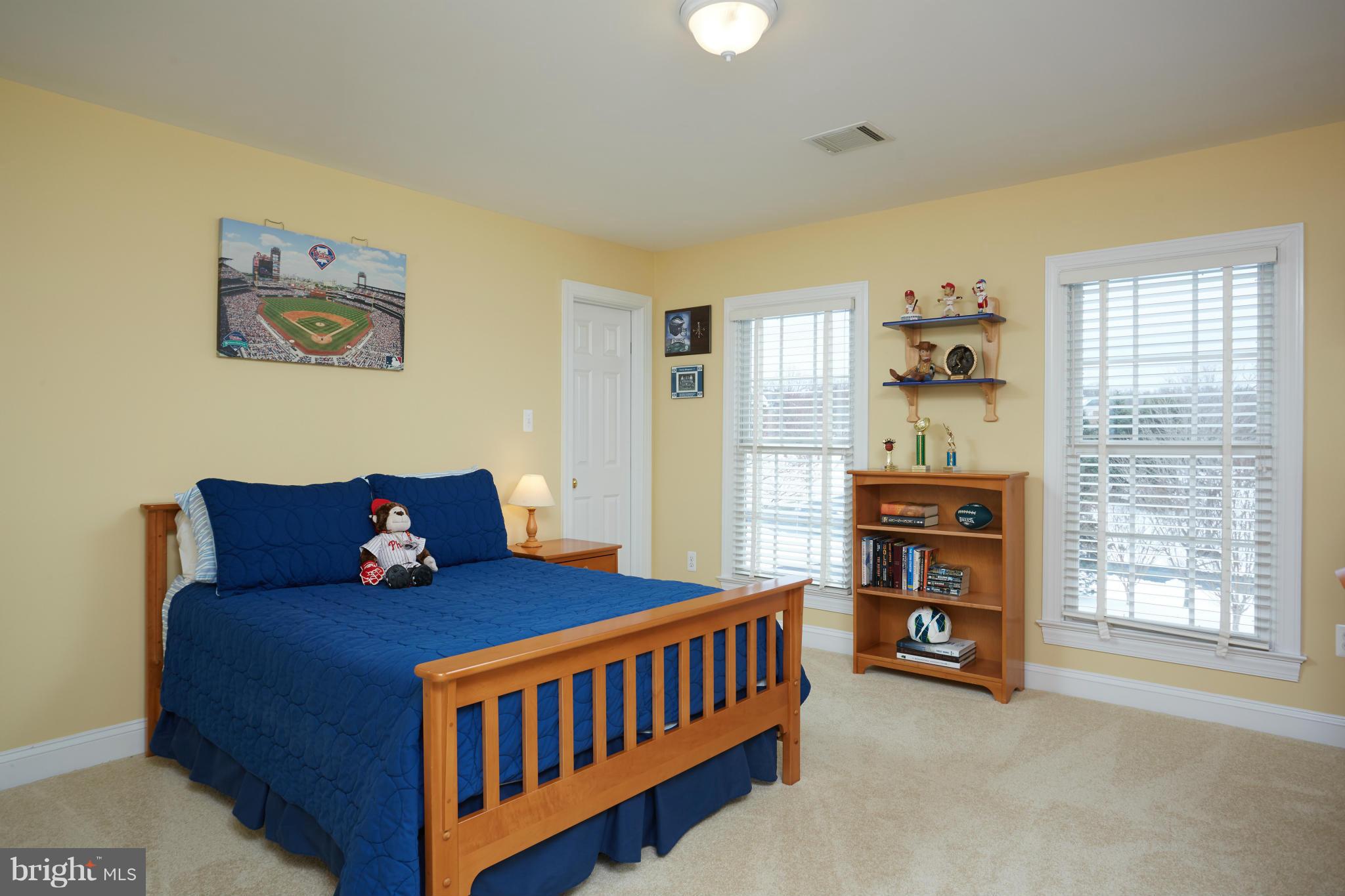 12636 Greenbriar Road Potomac, MD 20854 - Photo 20 of 30 a bedroom with furniture and a window