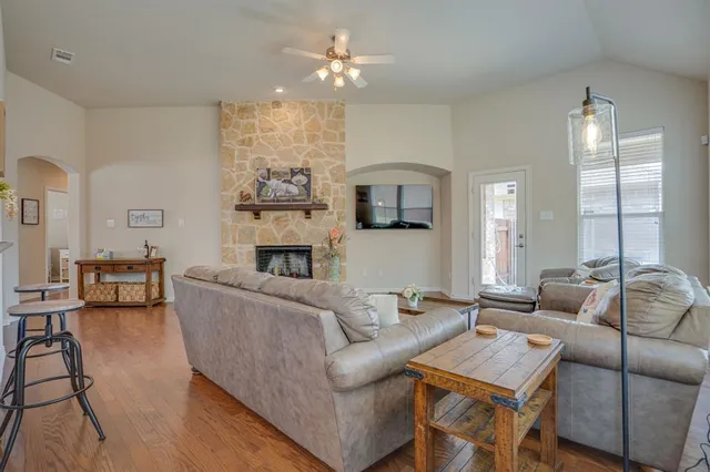 $2,800 | 16309 Dry Creek Boulevard, Prosper, TX 75078