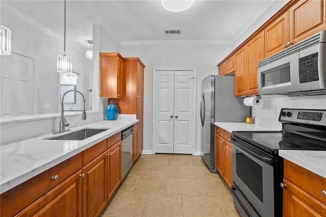 $148,000 | 350 Emerald Forest Boulevard, Unit 27108, Covington, LA 70433