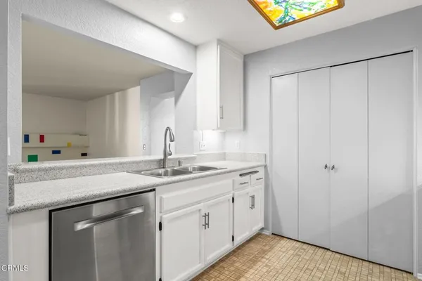 $749,000 | 2202 Martinique Lane, Oxnard, CA 93035