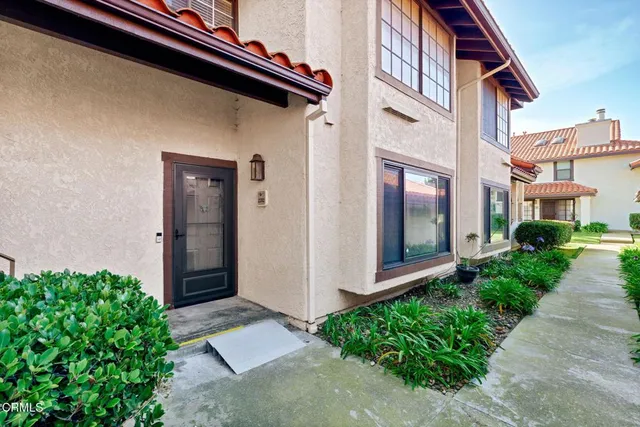 $799,000 | 2202 Martinique Lane, Oxnard, CA 93035