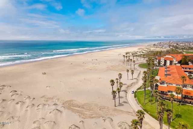 $799,000 | 2202 Martinique Lane, Oxnard, CA 93035