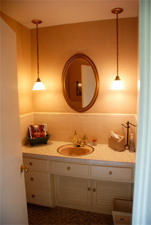 66 Orchard Road Swampscott, MA 01907 - Photo 13 of 22 Gallery Image 13