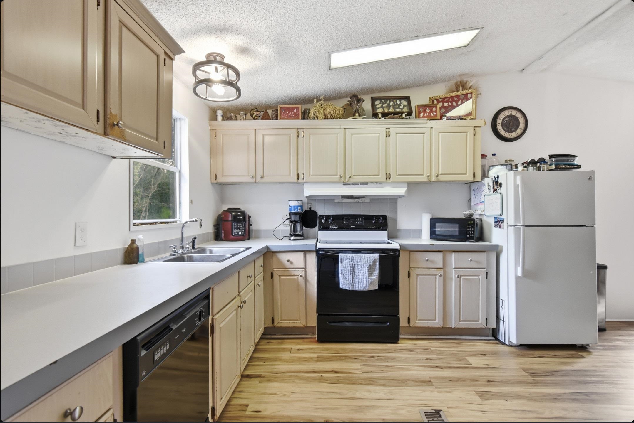1691 Bobby Hodges Road Perry, FL 32348 - Photo 32 of 34