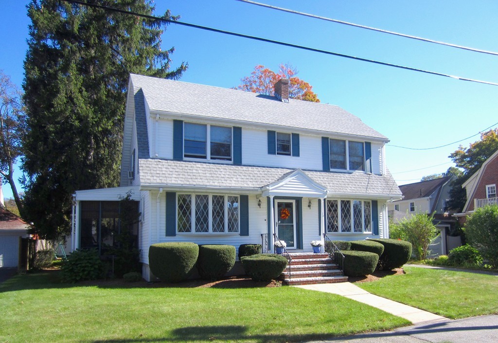 15 Ramshead Road Medford, MA 02155 - Photo 3 of 17 Gallery Image 3