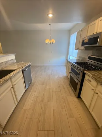 $1,600 | 1300 Red Gable Lane, Unit 103, Las Vegas, NV 89144