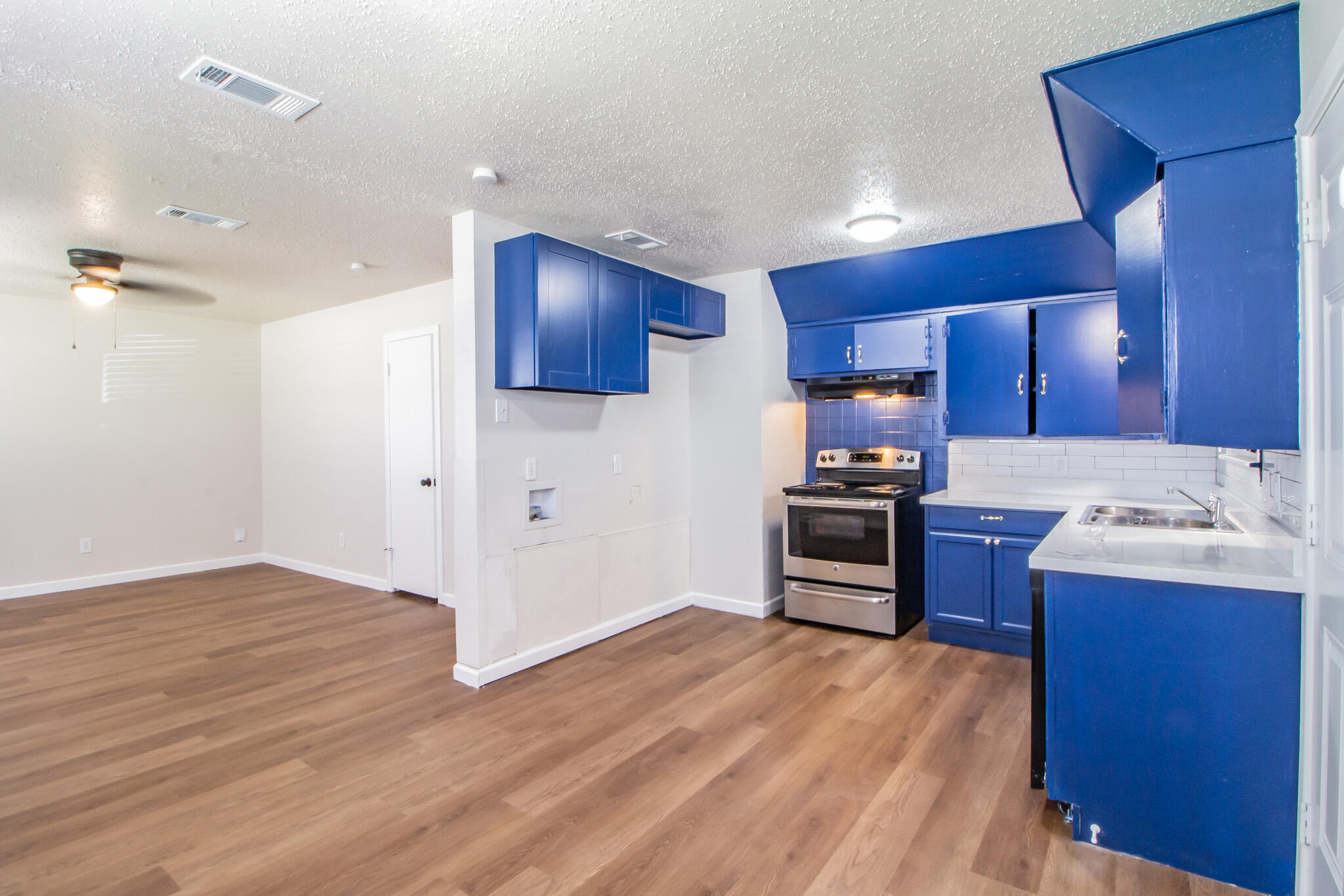 5105 39th Street Lubbock, TX 79414 - Photo 10 of 18 IMG_8884
