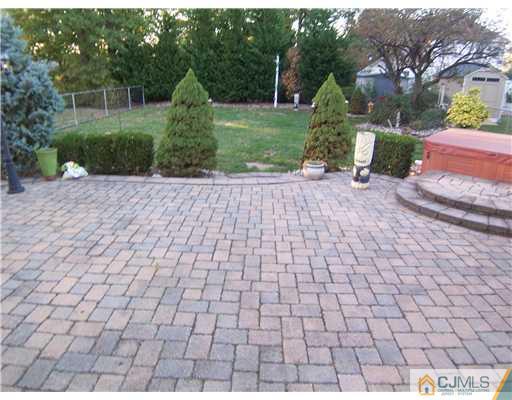 34 West Hill Road Colonia, NJ 07067 - Photo 25 of 25 a view of a garden