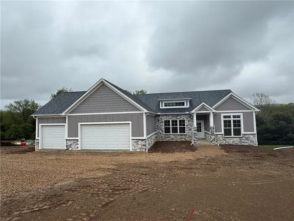 $645,900 | 136 Huckleberry Road, Indiana, PA 15701
