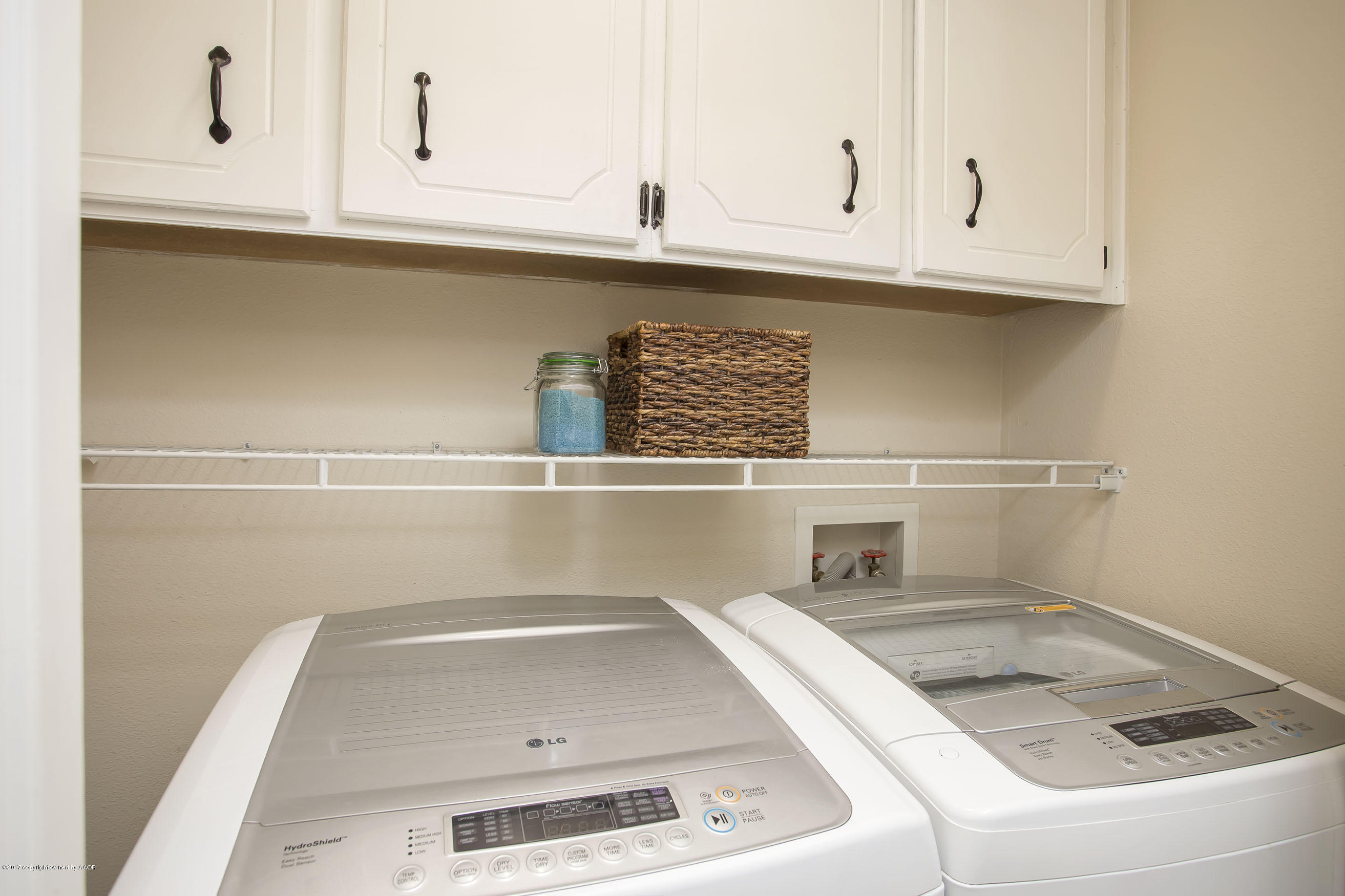8204 Tejas Trail Amarillo, TX 79110 - Photo 19 of 23 Utility room