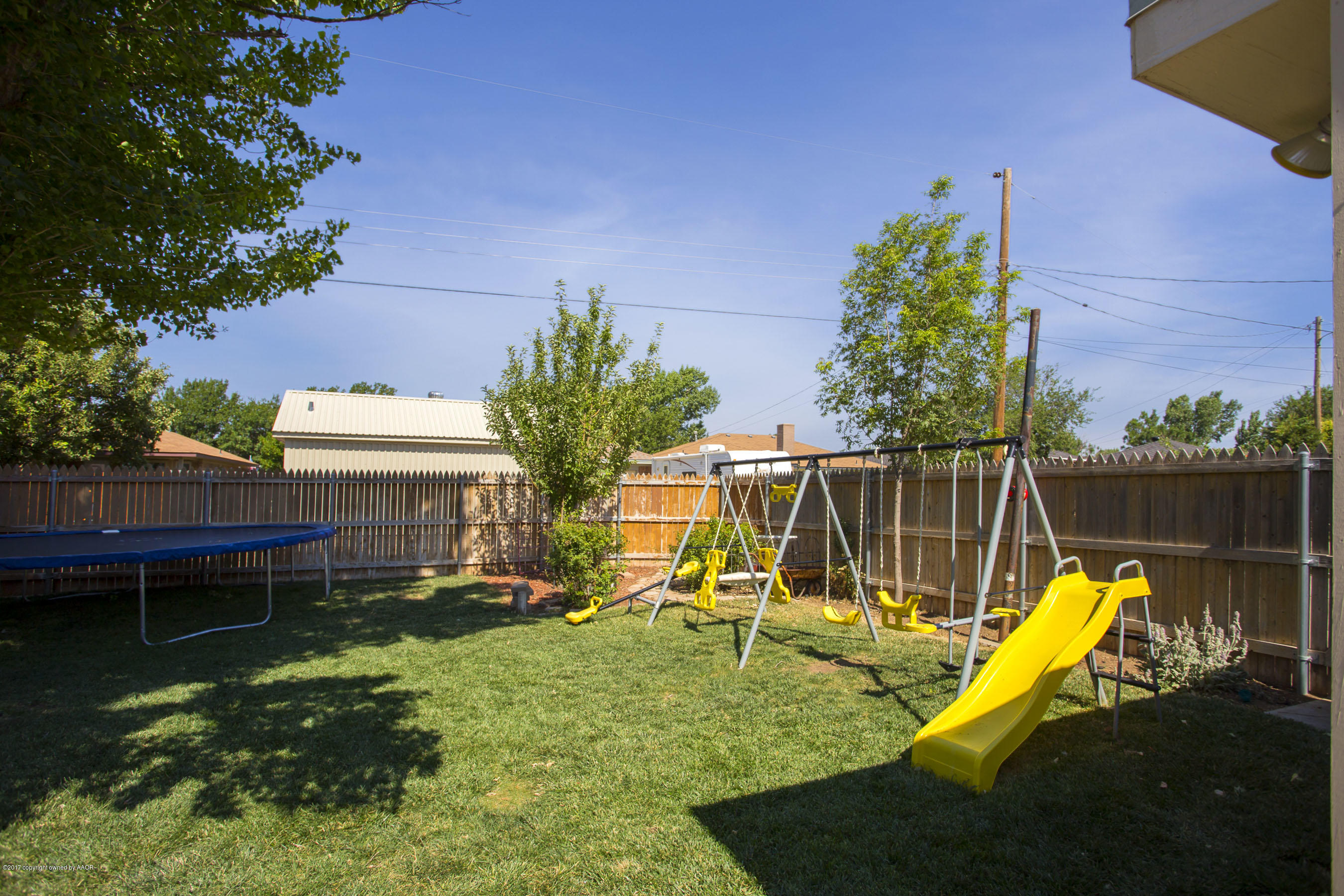 8204 Tejas Trail Amarillo, TX 79110 - Photo 5 of 23 Backyard