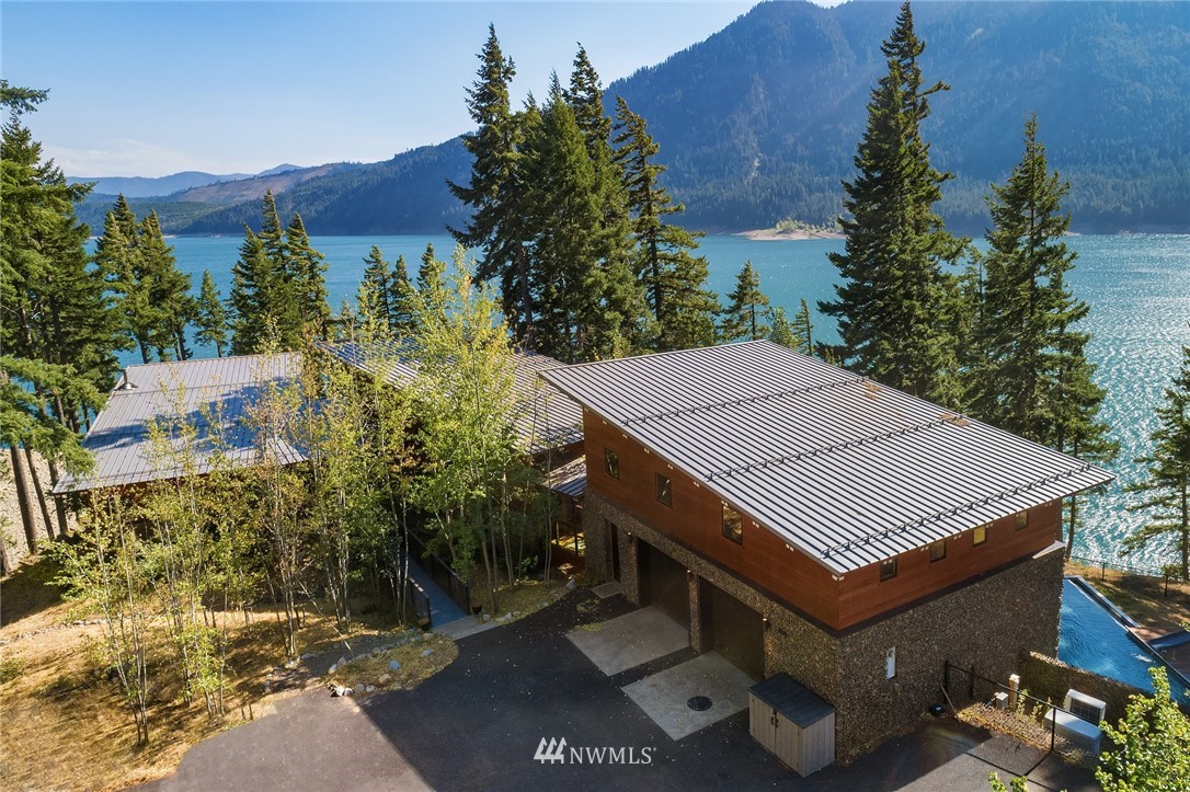 821 Timber Cove Drive Ronald, WA 98940 - Photo 34 of 40 an aerial view of a house