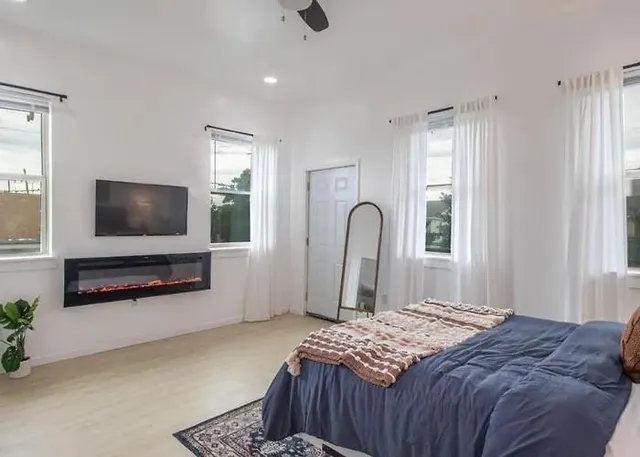 $1,850 | 2318 Martin Luther King Jr Boulevard, New Orleans, LA 70113