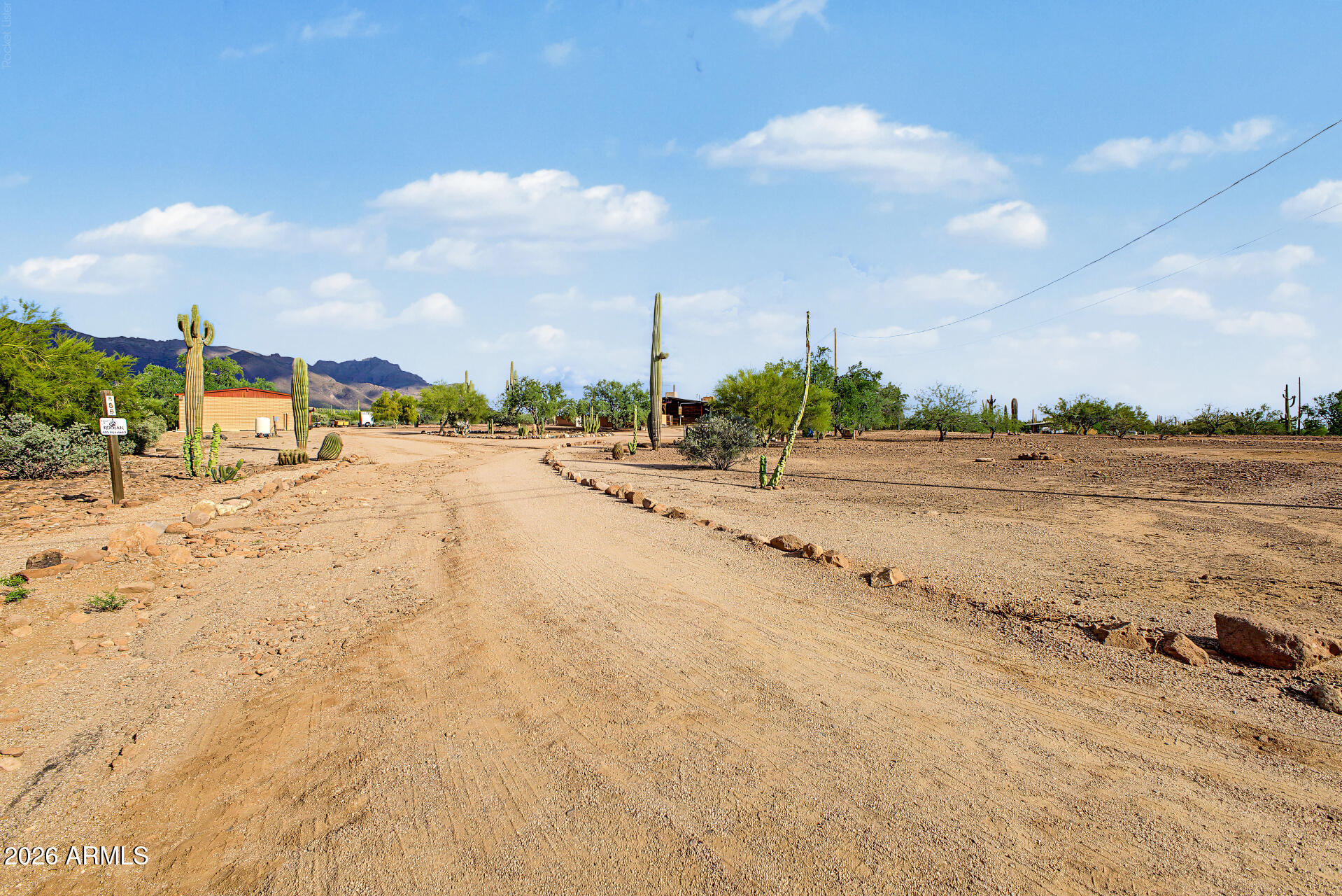 685 South Holmes Road Apache Junction, AZ 85119 - Photo 41 of 61 43-Holmes