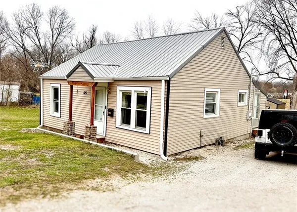 $145,000 | 515 Cunningham Street, Richmond, MO 64085