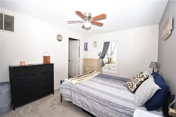 $145,000 | 515 Cunningham Street, Richmond, MO 64085