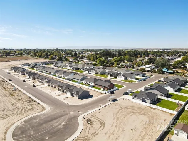 $332,710 | 2339 Bristol Avenue, Burley, ID 83318