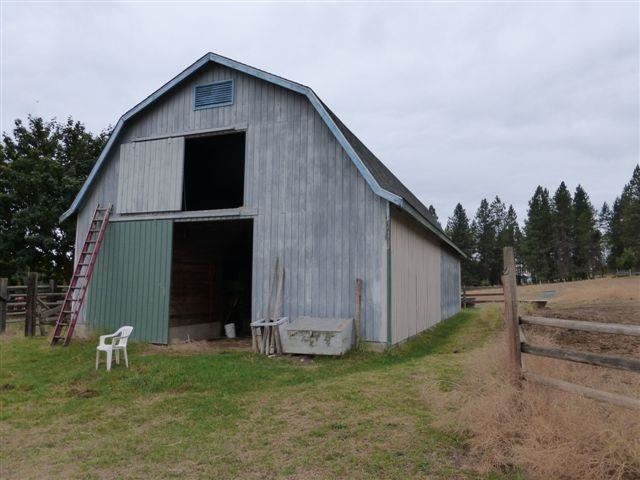 18710 North Division Road Colbert, WA 99005 - Photo 3 of 20