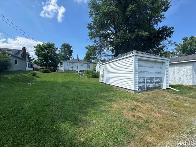 $1,800 | 508 West Legion Avenue, Columbia, IL 62236