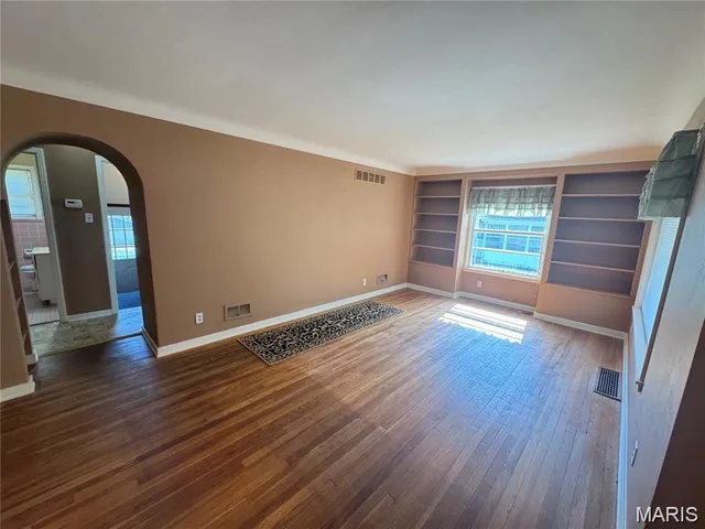 $1,800 | 508 West Legion Avenue, Columbia, IL 62236