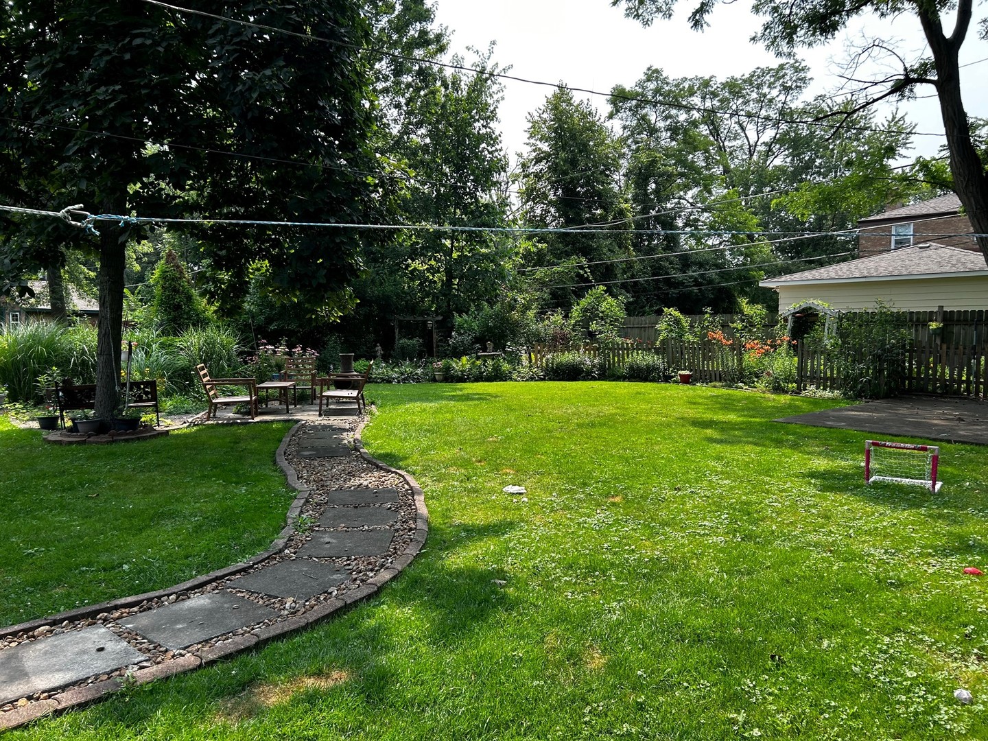 116 Alpine Lane Crete, IL 60417 - Photo 18 of 19 a view of a park with large trees