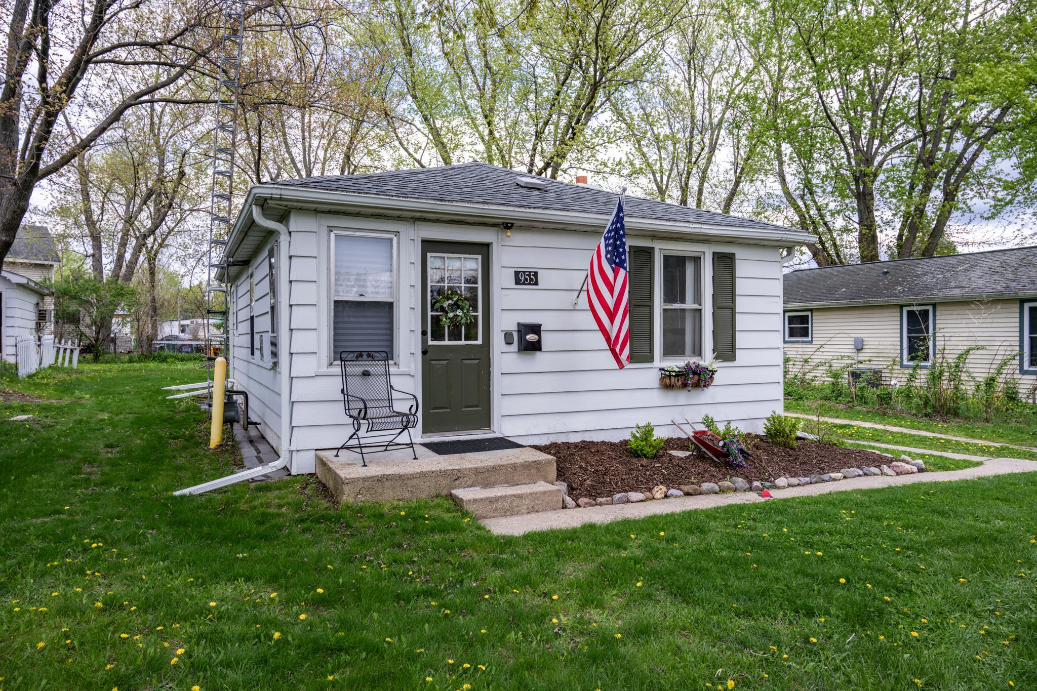 955 West State Street Mauston, WI 53948 - Photo 22 of 27