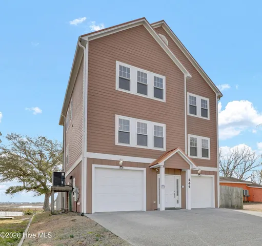 $975,000 | 444 Little Kinston Road, Surf City, NC 28445