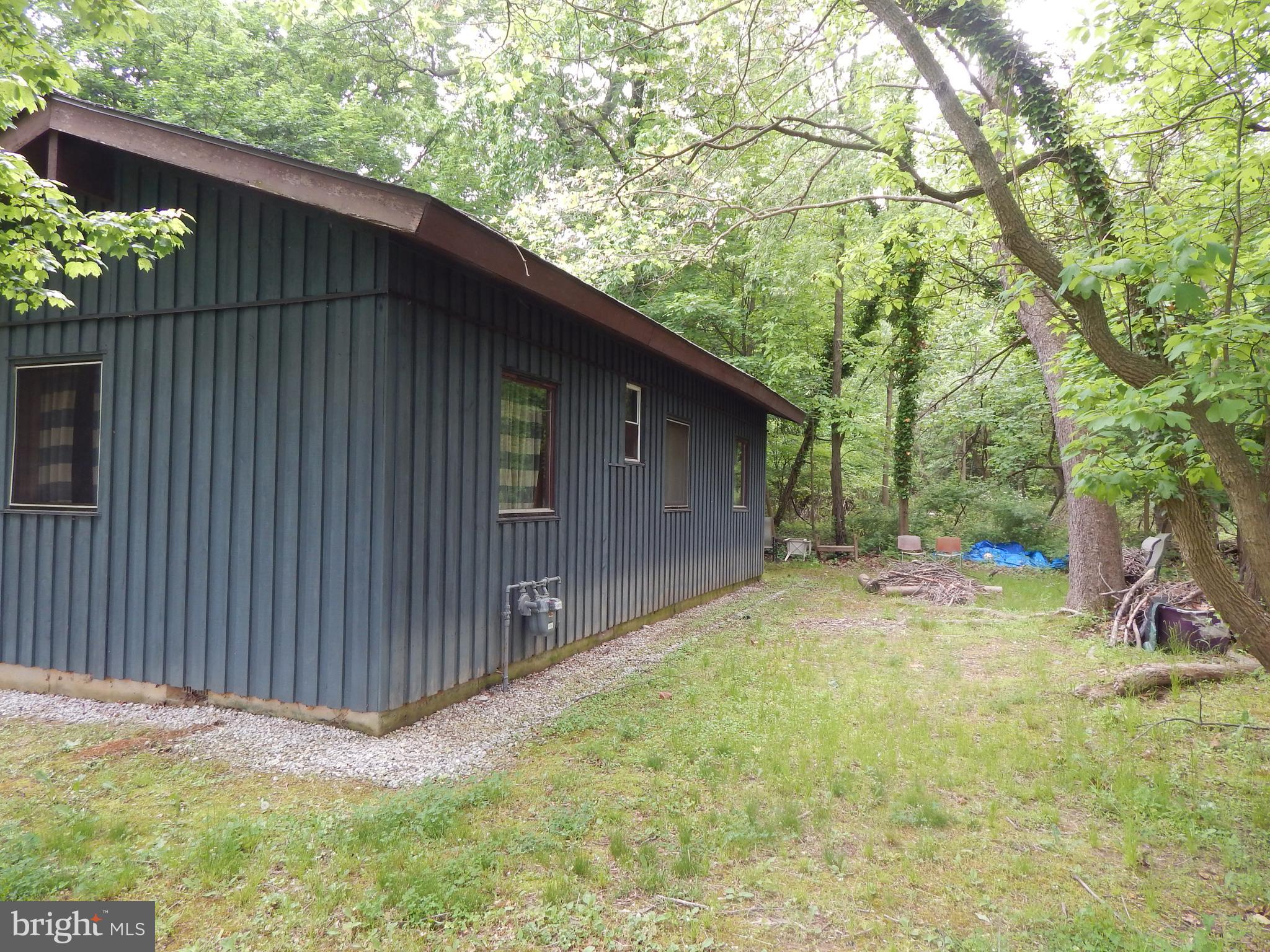 21 Albemarle Road Lawrence Township, NJ 08648 - Photo 3 of 5