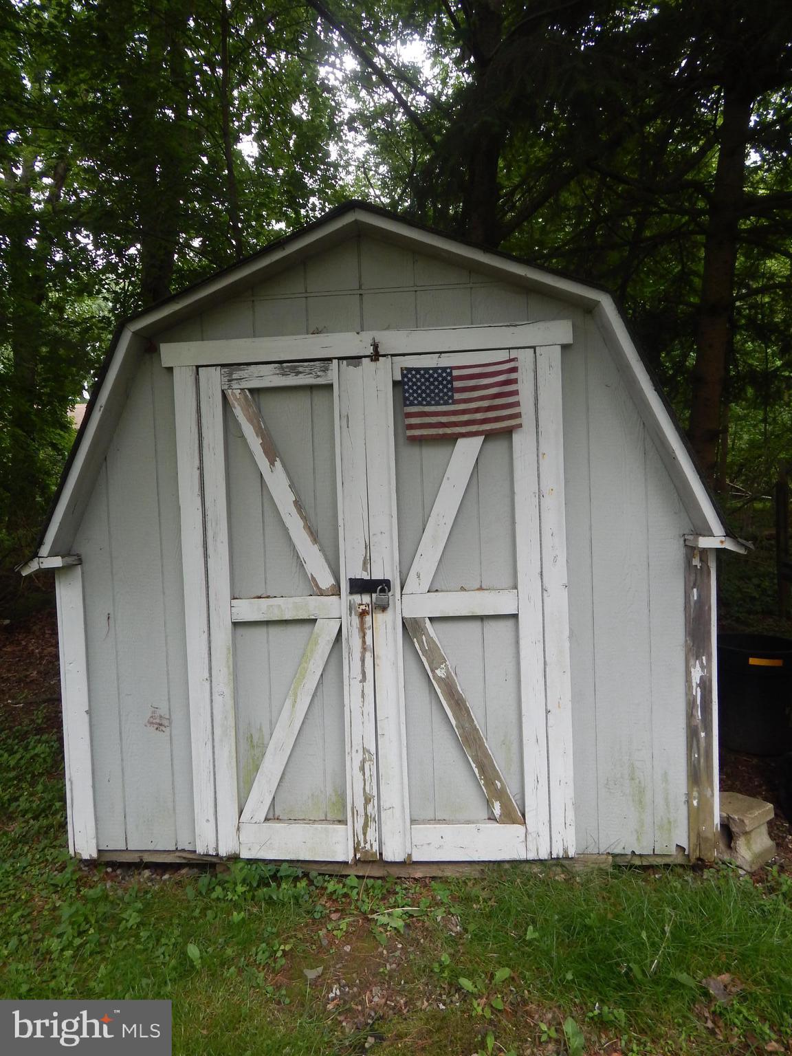 21 Albemarle Road Lawrence Township, NJ 08648 - Photo 5 of 5 Shed