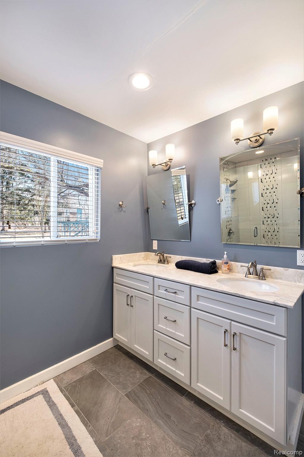 14151 South Reed Road Byron, MI 48418 - Photo 22 of 42 Gallery Image 22
