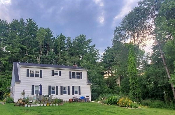 123 Belchertown Street Three Rivers, MA 01080 - Photo 3 of 24