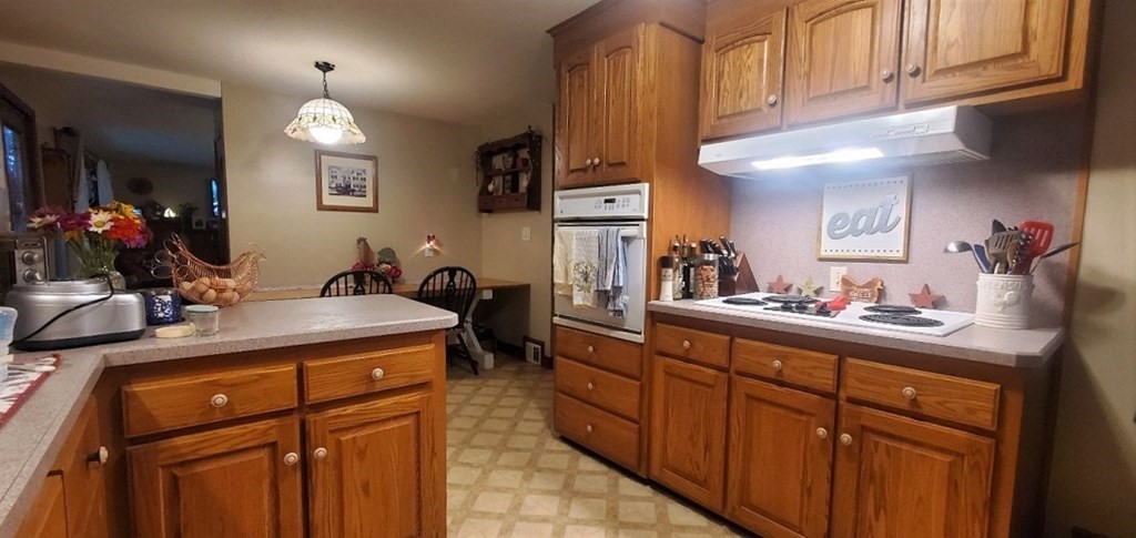 123 Belchertown Street Three Rivers, MA 01080 - Photo 9 of 24