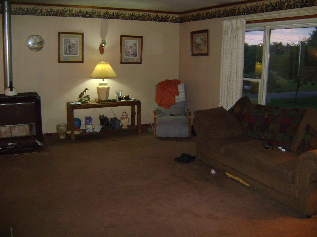 845 Dunbar Road Crossville, TN 38572 - Photo 22 of 28 22 LIVING RM 3