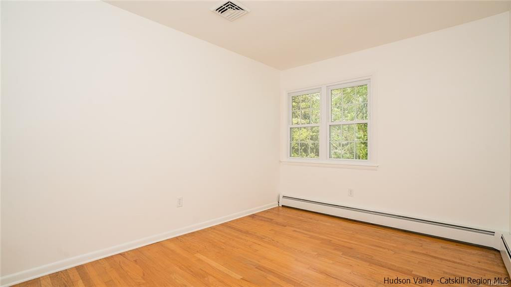 20 Van Orden Road Milton, NY 12547 - Photo 16 of 32 an empty room with a window