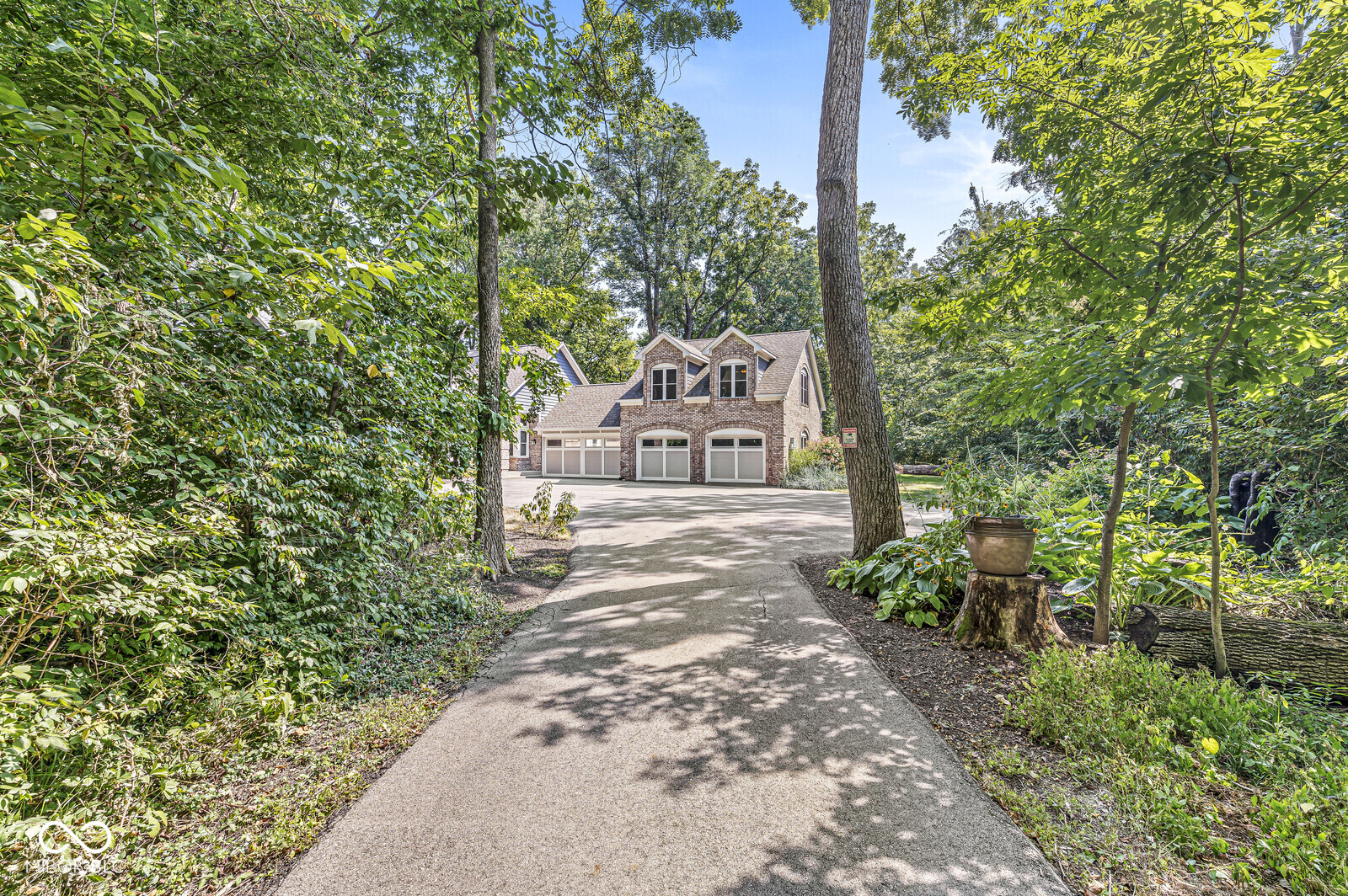 7321 East Stop 11 Road Indianapolis, IN 46259 - Photo 4 of 53 Gallery Image 4