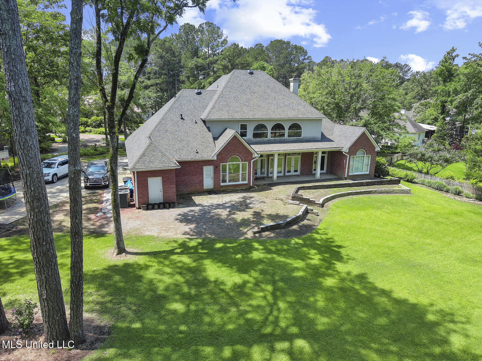 340 Sherborne Place Flowood, MS 39232 - Photo 11 of 50 340 Sherborne Pl Drone-7