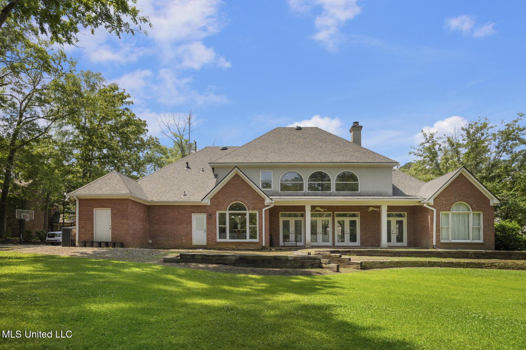 340 Sherborne Place Flowood, MS 39232 - Photo 46 of 50 340 Sherborne Pl-35