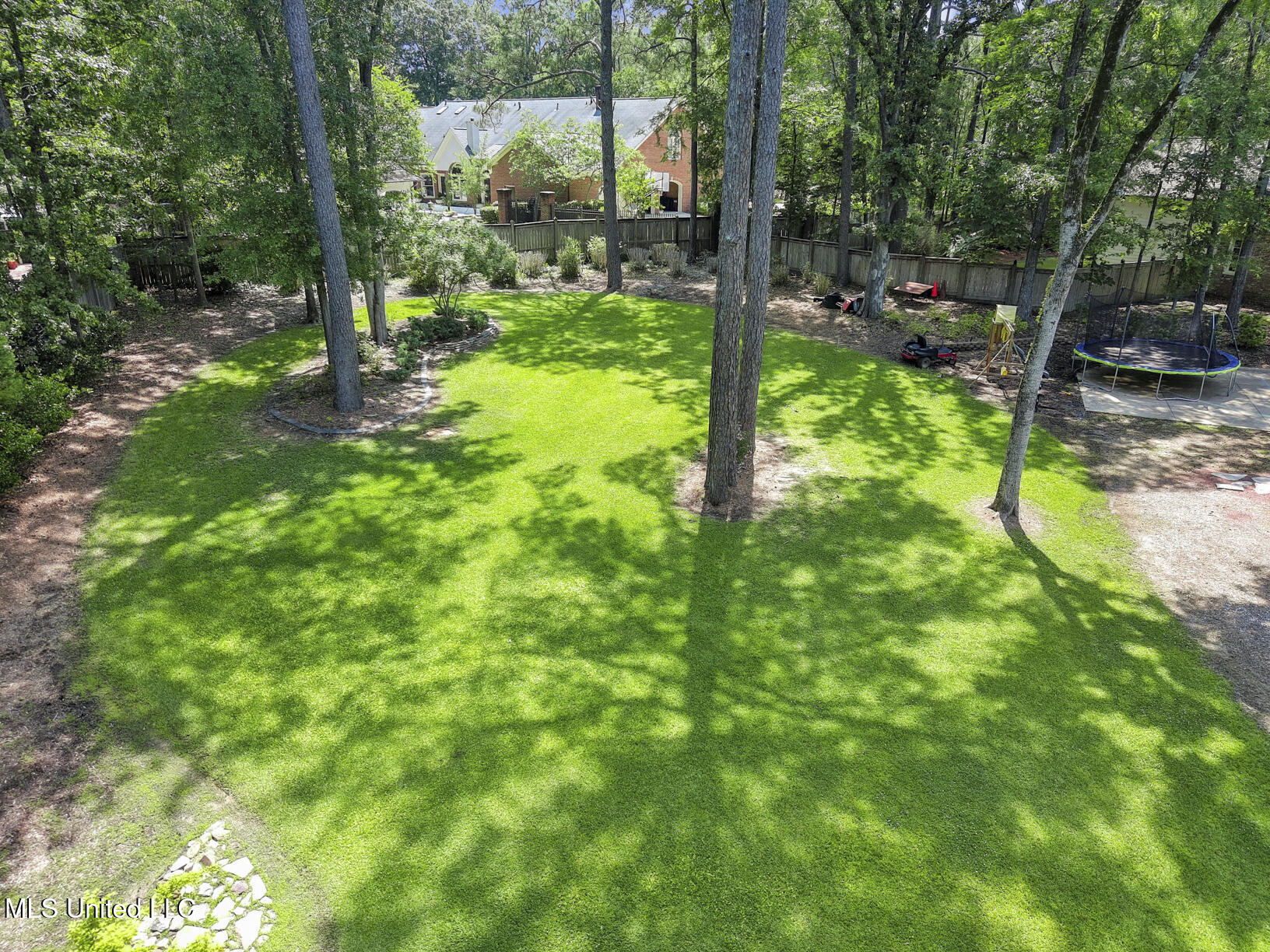 340 Sherborne Place Flowood, MS 39232 - Photo 10 of 50 340 Sherborne Pl Drone-6